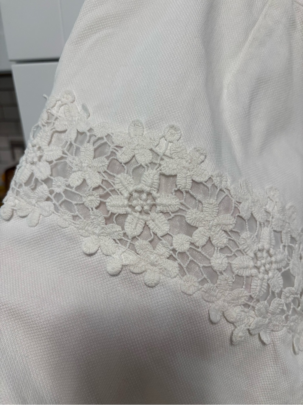 J. Crew White Daisy Floral Lace Crochet Skirt, size 8 - Picture 8 of 11